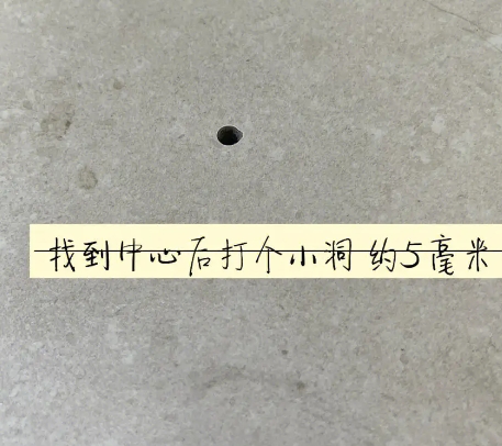 崇信瓷砖空鼓维修公司专业解答在瓷砖铺贴过程中，如果砂料搅拌不均匀，将会带来以下问题